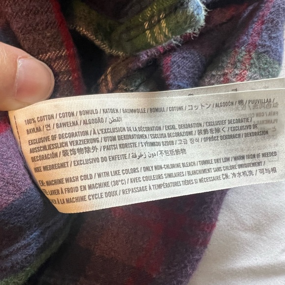 Abercrombie & Fitch Plaid Flannel Button Up size L - Picture 9 of 11